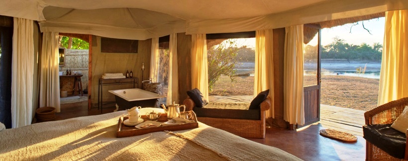 Mchenja Bush Camp (South Luangwa National Park) Zambia - www.PhotoSafaris.travel