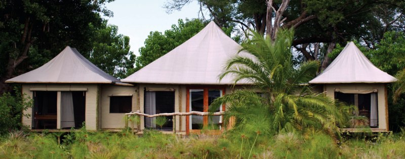 Mopiri Camp (Okavango Delta) Botswana - www.PhotoSafaris.travel