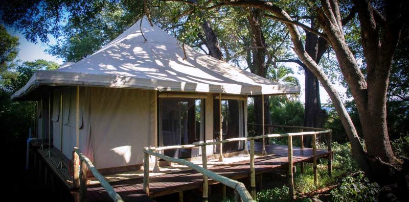 Mopiri Camp (Okavango Delta) Botswana - www.PhotoSafaris.travel