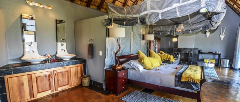 Nkorho Bush Lodge (Sabi Sand Game Reserve) South Africa - www.PhotoSafaris.travel