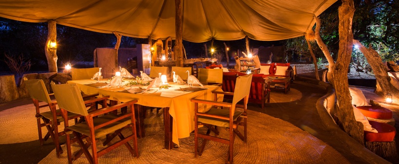 Tena Tena Camp (South Luangwa National Park) Zambia - www.PhotoSafaris.travel