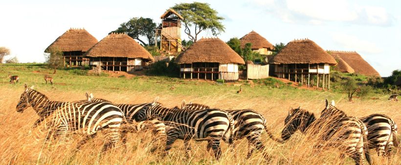 Apoka Safari Lodge - www.PhotoSafaris.travel