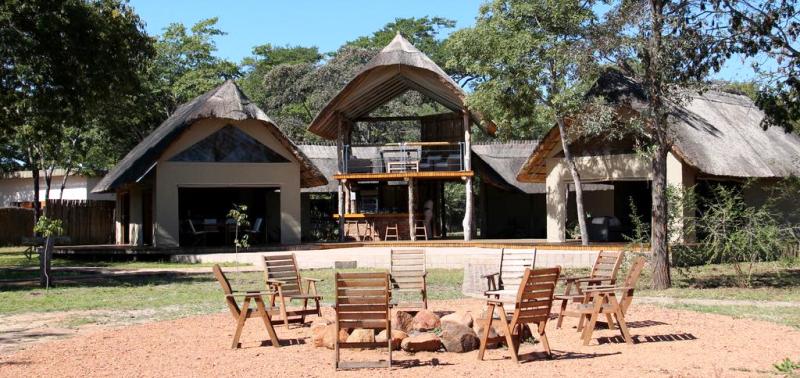 Elephants Eye Camp, Hwange Game Reserve -  www.PhotoSafaris.travel