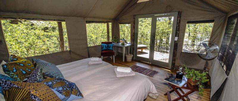 Hyaena Pan Camp (Moremi Game Reserve) Botswana - www.PhotoSafaris.travel