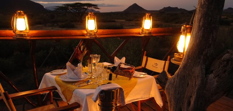 Larsens Camp (Samburu / Shaba Game Reserve) Kenya - www.PhotoSafaris.travel