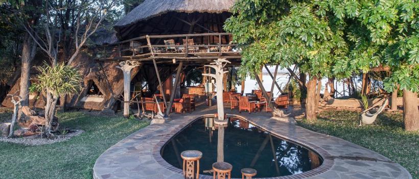 Musango Safari Camp (Matusadona National Park / Lake Kariba) Zimbabwe - www.PhotoSafaris.travel