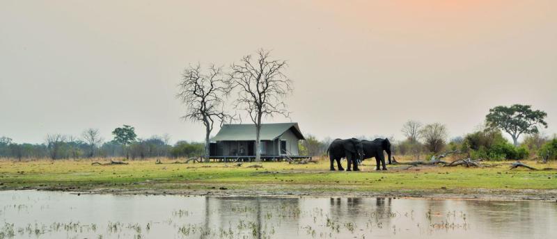 Nogatsaa Pans Lodge Lodge (Chobe National Park) Botswana - www.PhotoSafaris.travel