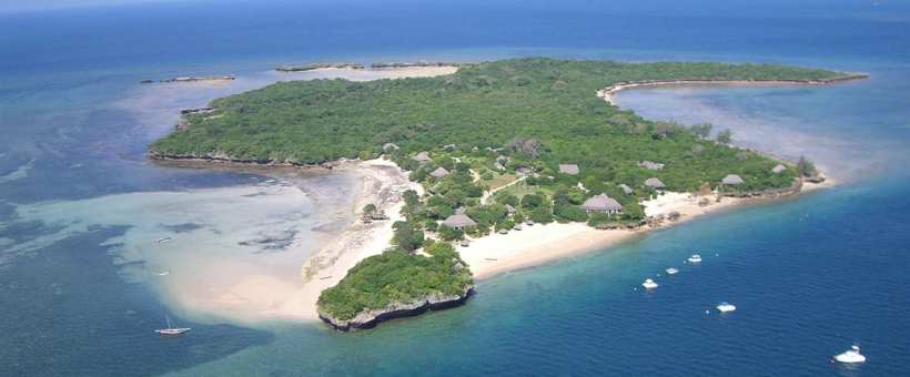 Quilalea Island - www.PhotoSafaris.travel