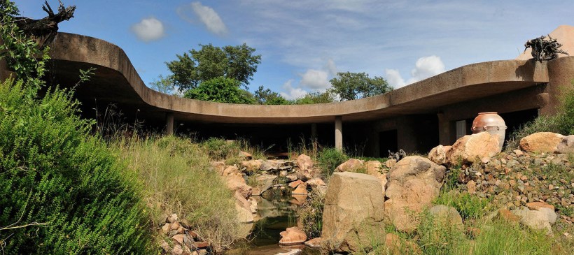 Sabi Sabi Earth Lodge (Sabi Sand Game Reserve) South Africa - www.PhotoSafaris.travel