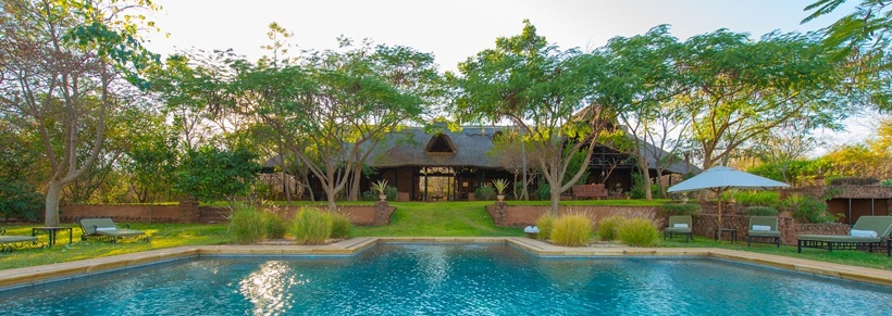 Stanley Safari Lodge (Livingstone) Zambia - www.PhotoSafaris.travel