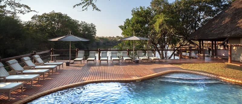 Thornybush Waterside Lodge (Thornybush Game Reserve) South Africa - www.PhotoSafaris.travel