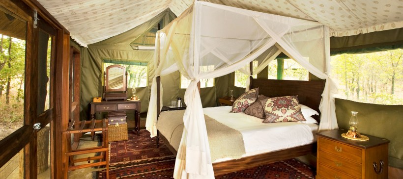 Zungulila Bush Camp (South Luangwa National Park) Zambia - www.PhotoSafaris.travel